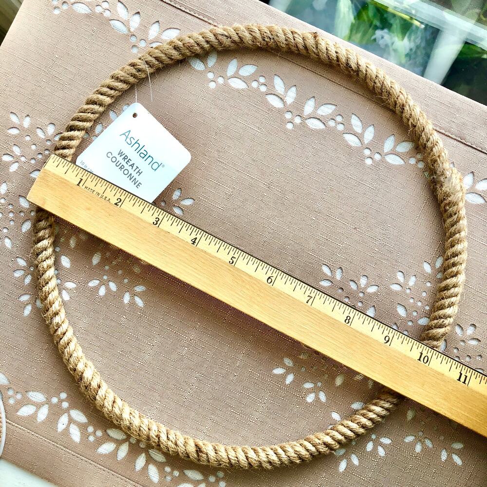 2 Spools Wide Wired Ribbon, Cookie Cutter, Rope Wreath Frame - Picture 5 of 9